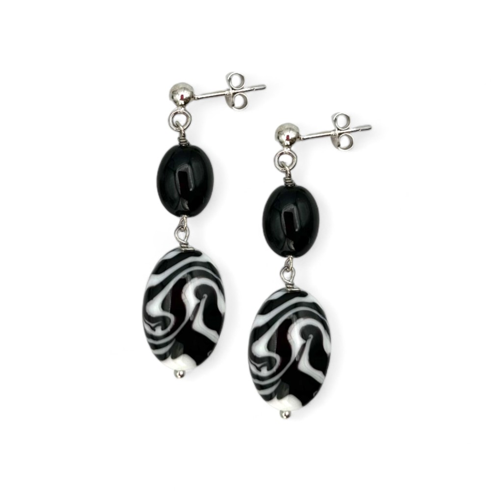 GAUGUIN - Boucles d'oreilles pendantes avec perles BLANCHES et NOIRES en verre de Murano