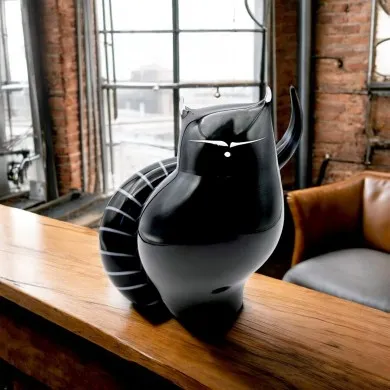 DAIKI - Stilisierte schwarze Katze aus Muranoglas