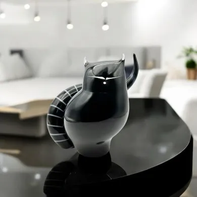 DAIKI - Animali in vetro di Murano: Gatto NERO di design moderno