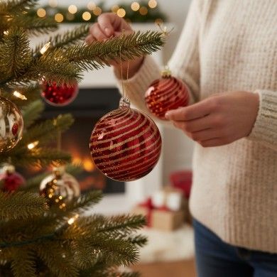 CALYSSA, bola de Navidad de vidrio soplado rojo | Murano Store
