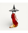 SAIGON | Kniender Chinese | Rote und bernsteinfarbene Figur | Muranoglas | Murano-Store