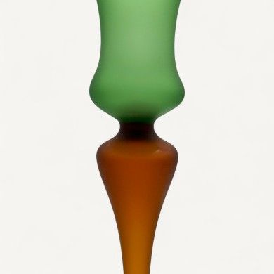 MALIA, portacandele a stelo lungo Verde satinato | Murano Store