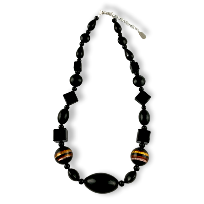 AFRIQUE - Collier ethnique avec perles multiformes