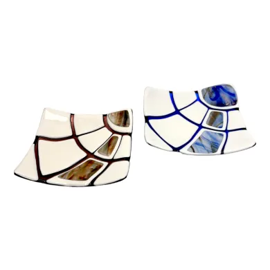 JURASSIC - Teller in Glasfusion mit weißem Design