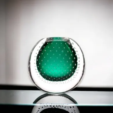 VIRGINIA - Vaso artistico in vetro di Murano sommerso verde